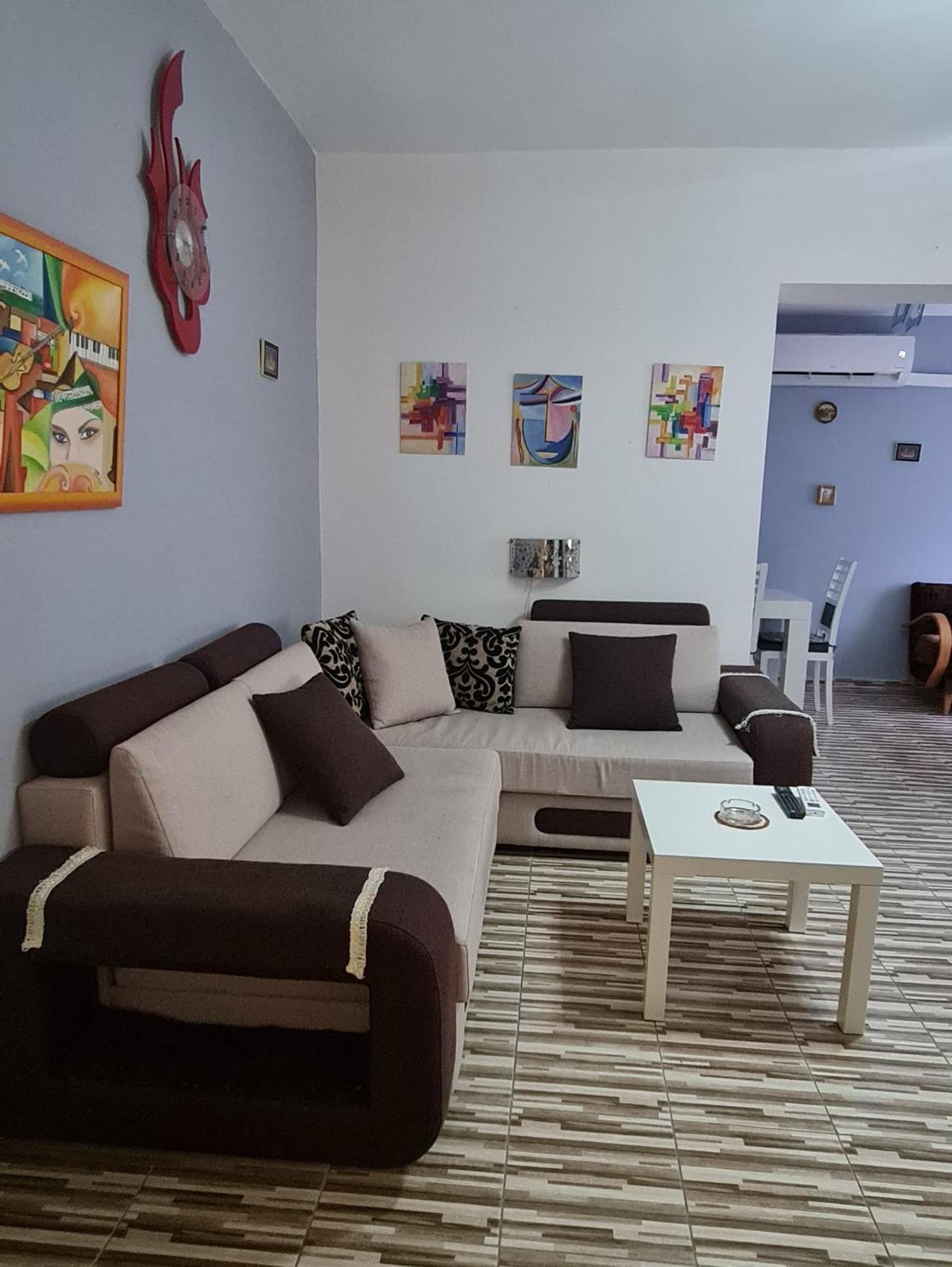Scodrinon Hostel Shkodër Exterior foto